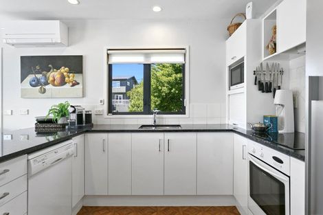 Photo of property in 8 Chad Street, Rainbow Point, Taupo, 3330