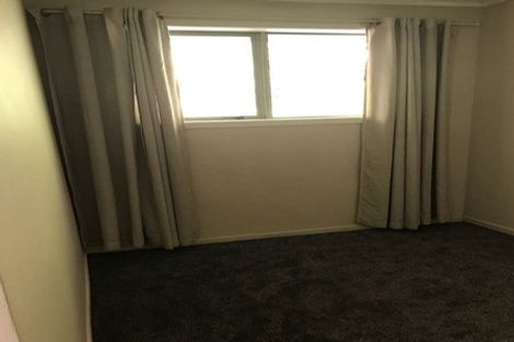 Photo of property in 4/2b Queensway, Three Kings, Auckland, 1024