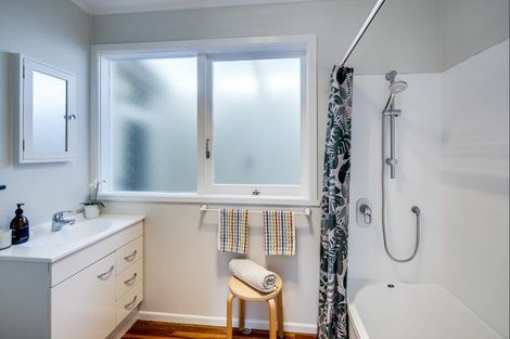 Photo of property in 202 Windsor Avenue, Parkvale, Hastings, 4122