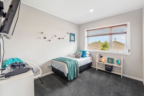 Photo of property in 23a Elliot Street, Howick, Auckland, 2014