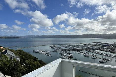 Photo of property in 421 Muritai Road, Eastbourne, Lower Hutt, 5013