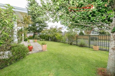 Photo of property in 2 Carlson Crescent, Silverdale, Hamilton, 3216