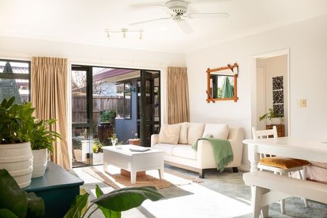 Photo of property in 47a Browning Street, Leamington, Cambridge, 3432