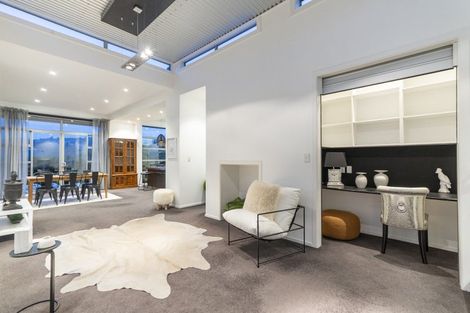 Photo of property in 1/5 Whareora Terrace, Cashmere, Christchurch, 8022