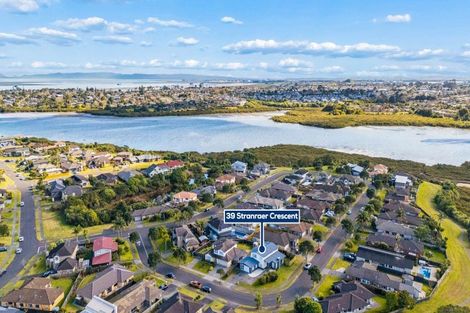 Photo of property in 39 Stranraer Crescent, Wattle Downs, Auckland, 2103