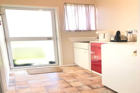 Photo of property in 1/6 Penion Drive, Flat Bush, Auckland, 2023