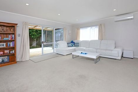 Photo of property in 33a Price Crescent, Mount Wellington, Auckland, 1060