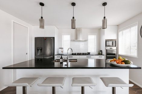 Photo of property in 30 Ridge Drive, Omokoroa, 3114