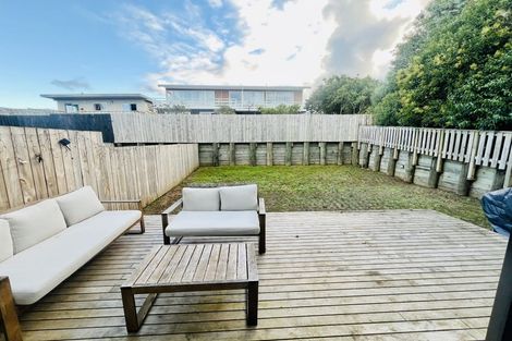 Photo of property in 15 Impatiens Lane, Massey, Auckland, 0614