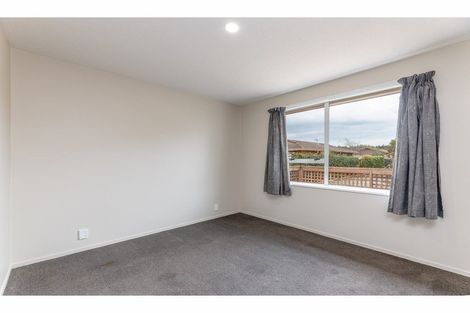 Photo of property in 2/126a Inwoods Close, Parklands, Christchurch, 8083