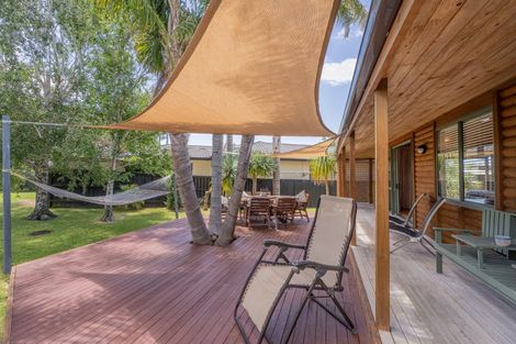 Photo of property in 12 Cathedral Court, Hahei, Whitianga, 3591