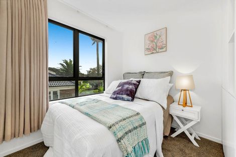 Photo of property in 3/14 Kerswill Place, Pakuranga, Auckland, 2010