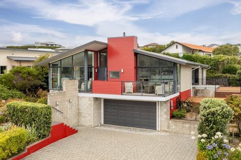 Photo of property in 52 Koromiko Crescent, Diamond Harbour, Lyttelton, 8971