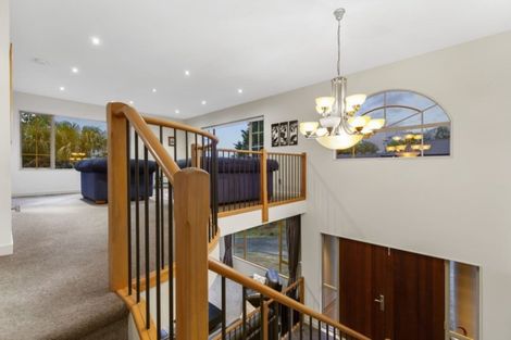 Photo of property in 68 Saddleback Rise, Murrays Bay, Auckland, 0630