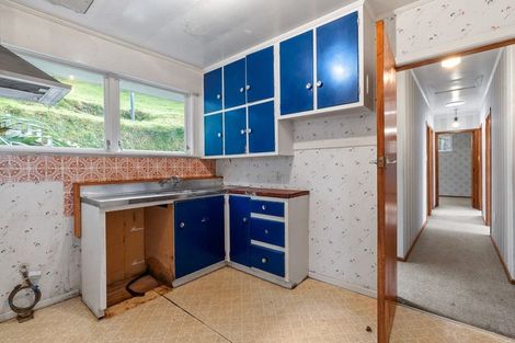 Photo of property in 4 Branscombe Street, Johnsonville, Wellington, 6037