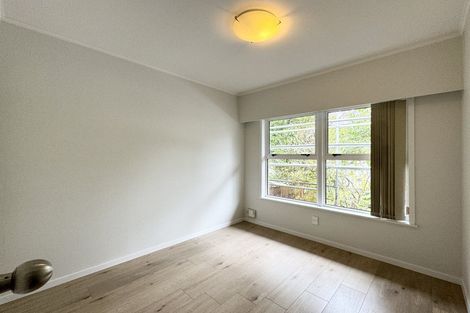 Photo of property in 1/97 Archers Road, Hillcrest, Auckland, 0629