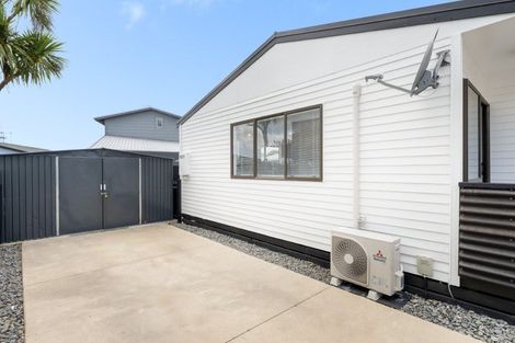 Photo of property in 4a Redditch Place, Papamoa Beach, Papamoa, 3118