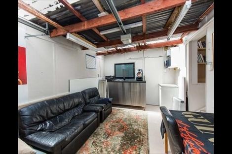 Photo of property in 5 Valencia Place, Manurewa, Auckland, 2102