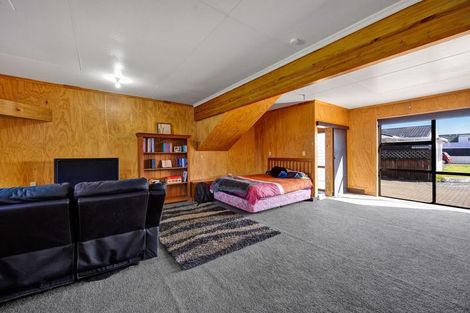 Photo of property in 7 Green Lane, Hawera, 4610