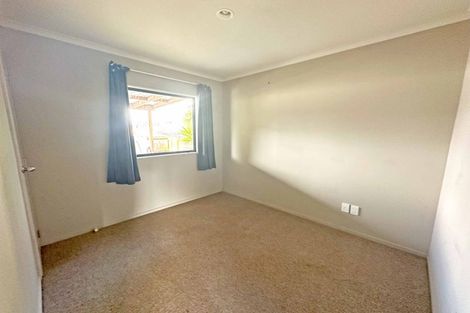 Photo of property in 12 Yeats Crescent, Fairfield, Hamilton, 3214