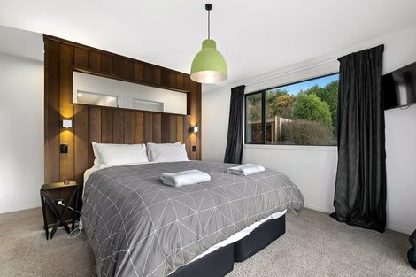 Photo of property in 30 Niger Street, Wanaka, 9305