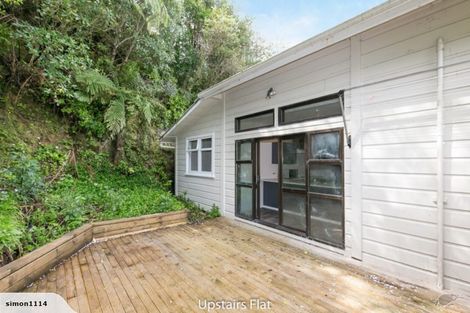 Photo of property in 6 Epsom Way, Karori, Wellington, 6012