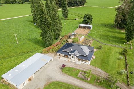 Photo of property in 312 Watsons Road, Te Ore Ore, Masterton, 5886