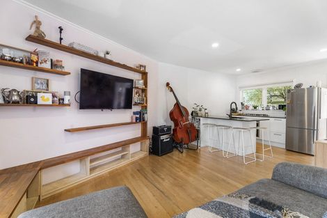 Photo of property in 4/21 Evelyn Place, Hillcrest, Auckland, 0627