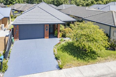 Photo of property in 13 Matawai Close, Rangiora, 7400