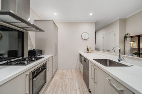 Photo of property in 38 Matairangi Avenue, Totara Heights, Auckland, 2105