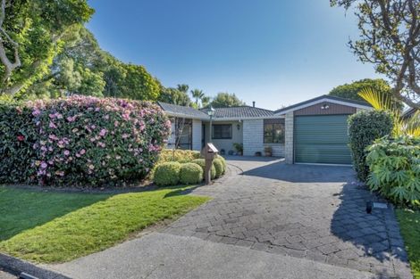 Photo of property in 5 Horopito Road, Waikanae, 5036