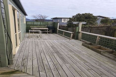 Photo of property in 27a Tremewan Street, Tawa, Wellington, 5028
