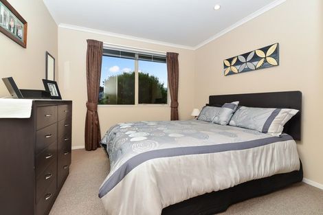 Photo of property in 18 Merlin Close, Huntington, Hamilton, 3210