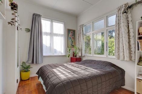 Photo of property in 92 Cornfoot Street, Castlecliff, Whanganui, 4501