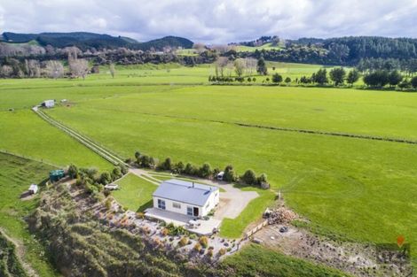 Photo of property in 73 Vinegar Hill Road, Hunterville, 4783