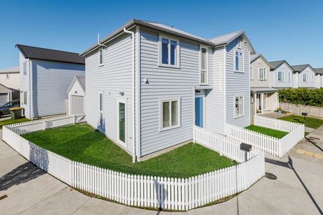 Photo of property in 35 Bellbird Street, Papakura, 2110