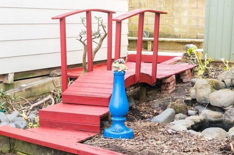 Photo of property in 1/10 Thomas Rea Place, Te Atatu South, Auckland, 0610