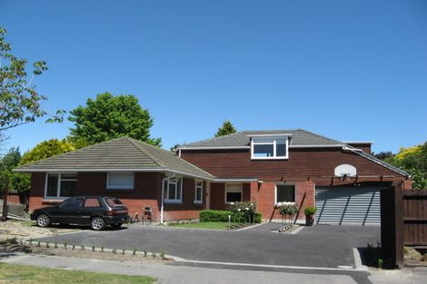 Photo of property in 4 Elwyn Place Avonhead Christchurch City