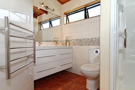 Photo of property in 171 Motutara Road, Muriwai, Waimauku, 0881