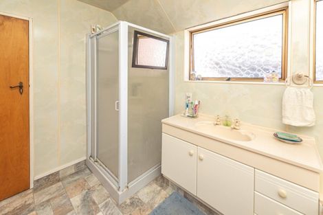 Photo of property in 67 Parkes Avenue, Saint Johns Hill, Whanganui, 4501