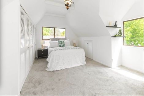 Photo of property in 12 Orinda Close, Botany Downs, Auckland, 2010