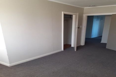 Photo of property in 39 Kenney Crescent, Fairfield, Hamilton, 3214