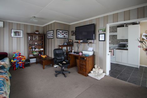 Photo of property in 74 Hull Street, South Hill, Oamaru, 9400