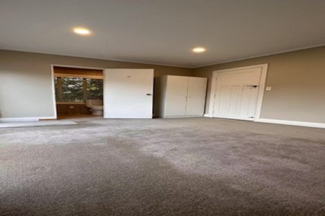 Photo of property in 60 Marine Parade, Mellons Bay, Auckland, 2014