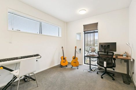Photo of property in 4/65 Tiketike Way, Brooklyn, Wellington, 6021