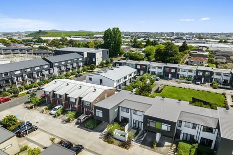 Photo of property in 3 Tahuhu Road, Mount Wellington, Auckland, 1062