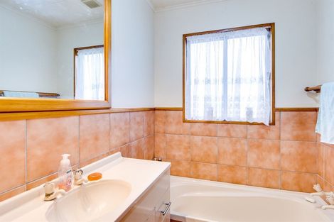 Photo of property in 7 Bristol Street, Tamatea, Napier, 4112