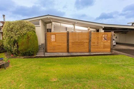 Photo of property in 68 Muir Avenue, Mangere Bridge, Auckland, 2022