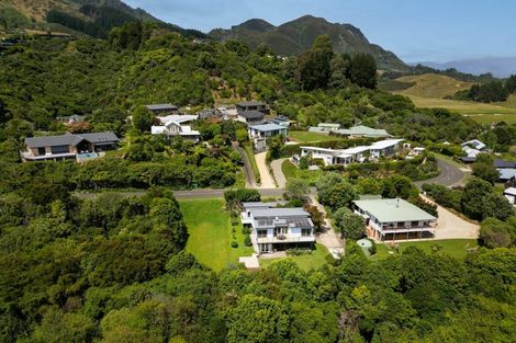 Photo of property in 37 Bay Vista Drive, Pohara, Takaka, 7183
