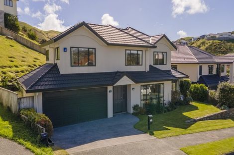 Photo of property in 4 Claverton Grove, Churton Park, Wellington, 6037